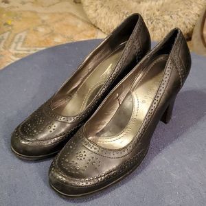 Vintage close toed loafer Shoes Womens Size 8.5 M Heels Slip On Black Leather